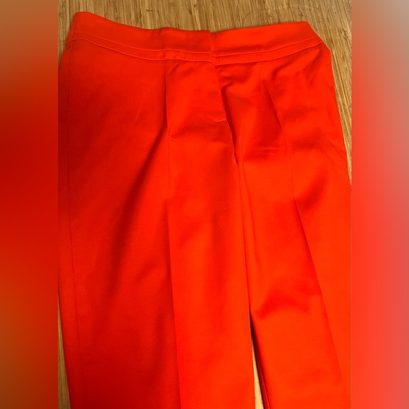 Peter Nygard NWOT Bright and Colorful Orange Pants w/ Pockets and Pleats!! - Picture 4 of 9